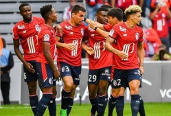 安博入口 -辩论赛场气氛紧张激烈