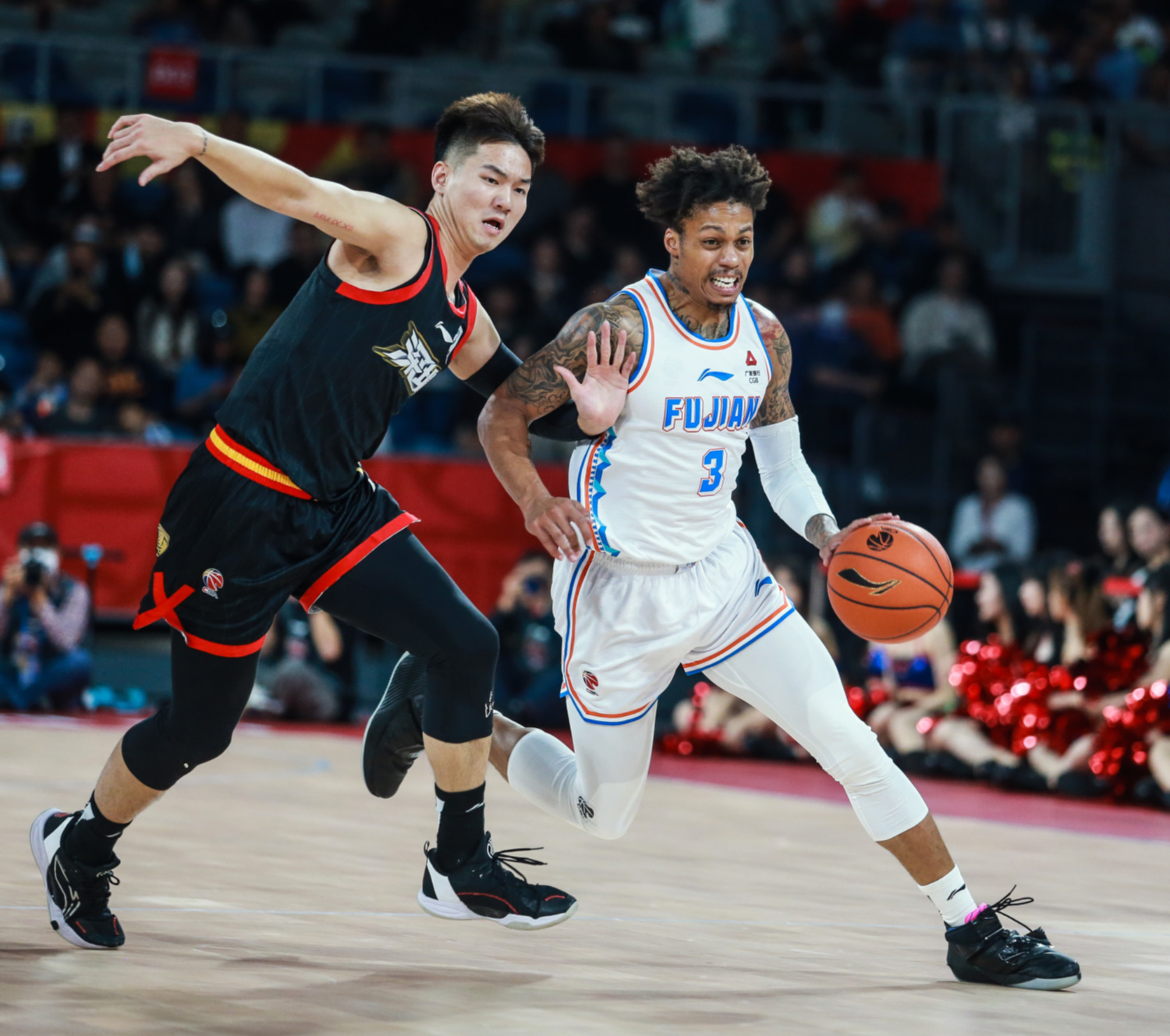 深圳队迎葡超关键赛,转会期强势反弹,底气十足,身体对抗强度拉满(2025乒超联赛赛程) 深圳队迎葡超关键赛,转会期强势反弹,底气十足,身体对抗强度拉满(2025乒超联赛赛程)